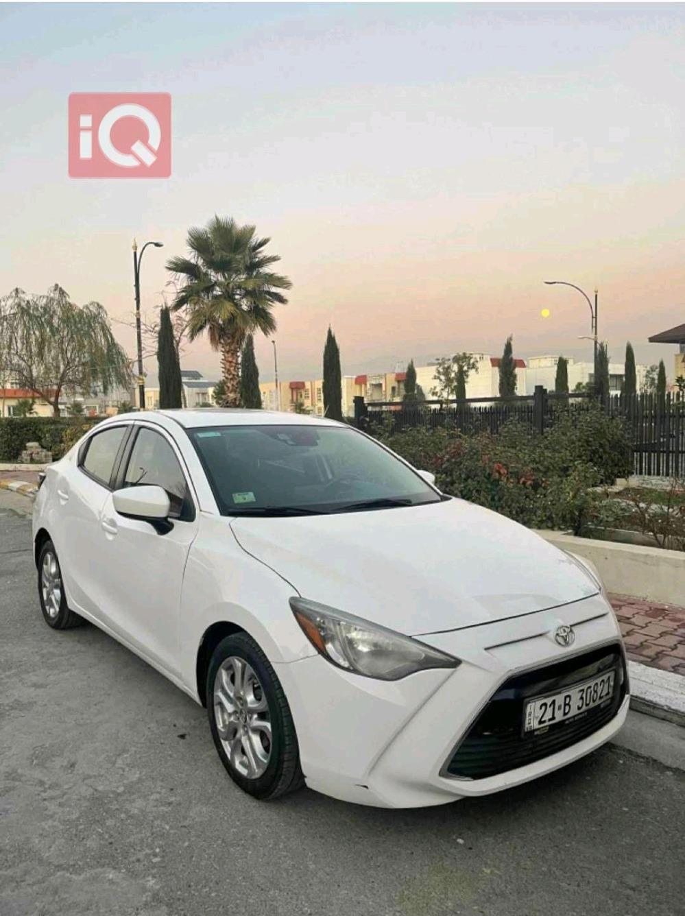تۆیۆتا یاریس ئای ئەی